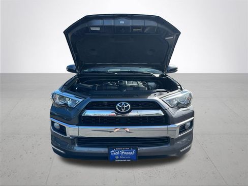 Used 2019 Toyota 4Runner Limited AWD/4WD image 4