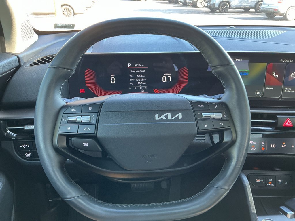 Used 2026 Kia Sportage EX w/ EX Panorama Roof Package FWD image 24