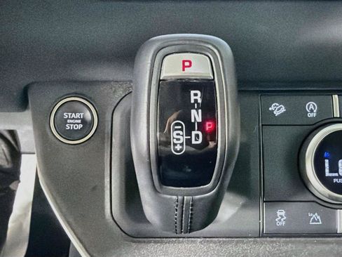 Certified 2023 Land Rover Defender 90 S AWD/4WD image 16