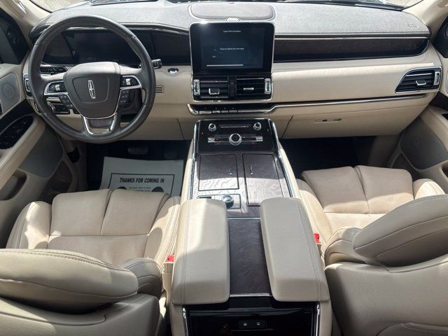 Used 2021 Lincoln Navigator Reserve w/ Luxury Package AWD/4WD image 15