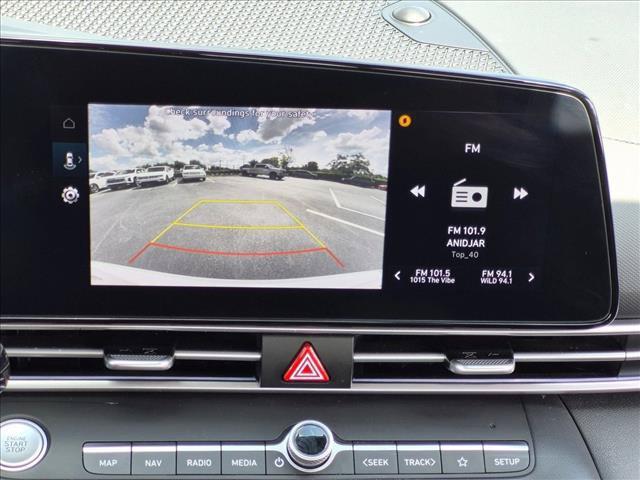 Used 2024 Hyundai Elantra SEL FWD image 14
