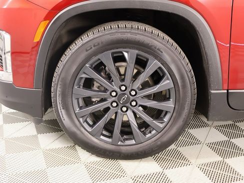 Used 2022 Chevrolet Traverse RS image 18