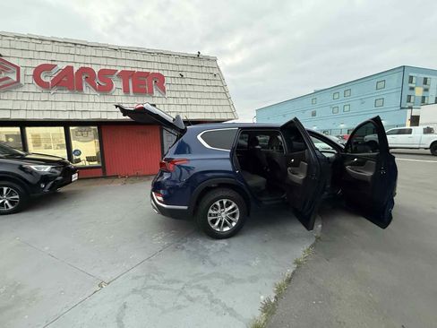 Used 2020 Hyundai Santa Fe SE image 37