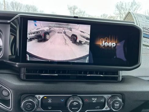 New 2025 Jeep Wrangler Unlimited Sport S 4xe AWD/4WD image 18