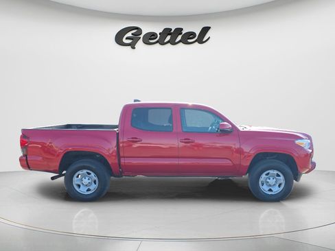 Used 2023 Toyota Tacoma SR AWD/4WD image 4