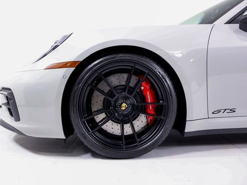 Certified 2022 Porsche 911 Carrera GTS image 23