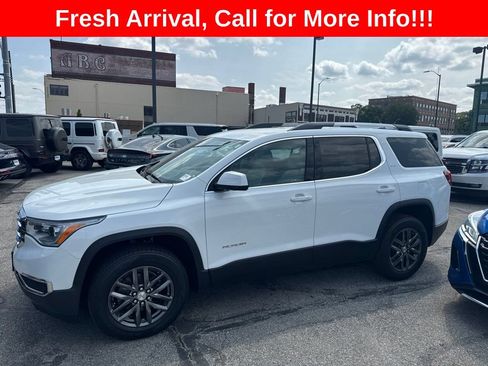 Certified 2019 GMC Acadia SLT AWD/4WD image 28