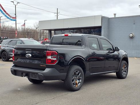 Used 2023 Ford Maverick Tremor image 2