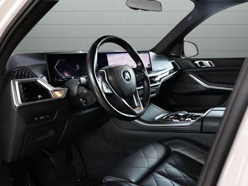 Used 2024 BMW X5 xDrive40i image 40