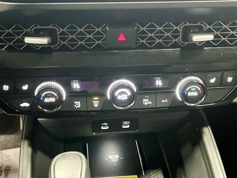 Used 2024 Honda Accord Touring image 16