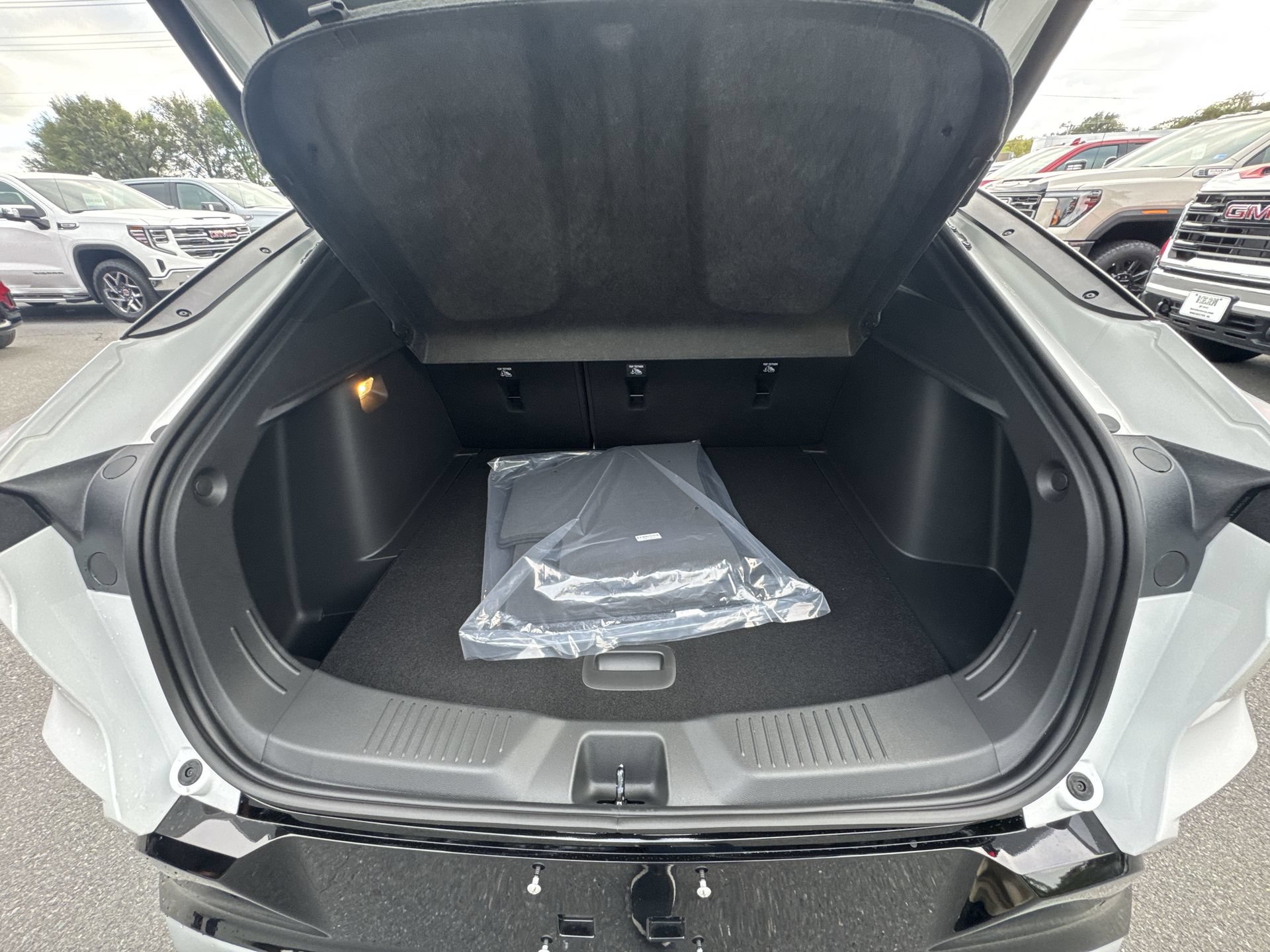 New 2026 Buick Envista Sport Touring w/ Convenience I Package FWD image 19