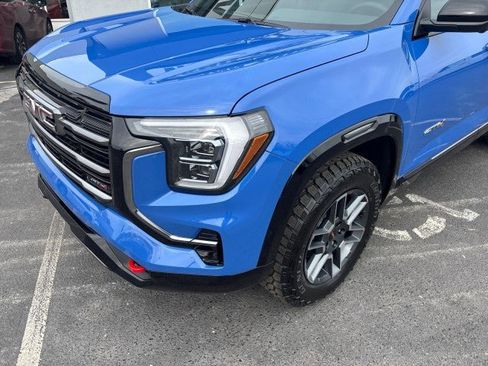 New 2026 GMC Terrain AT4 w/ Convenience Package III image 8