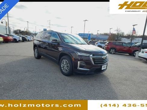 Certified 2023 Chevrolet Traverse LT image 2