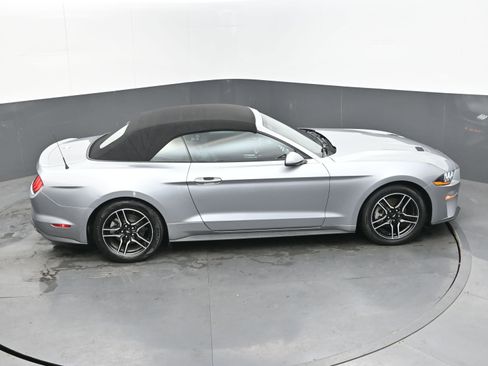 Used 2023 Ford Mustang Premium image 33