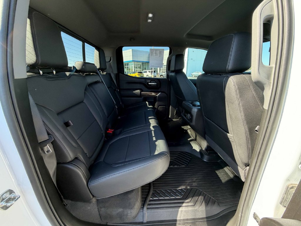Used 2022 Chevrolet Silverado 1500 LT Trail Boss w/ LT Trail Boss Premium Package AWD/4WD image 27