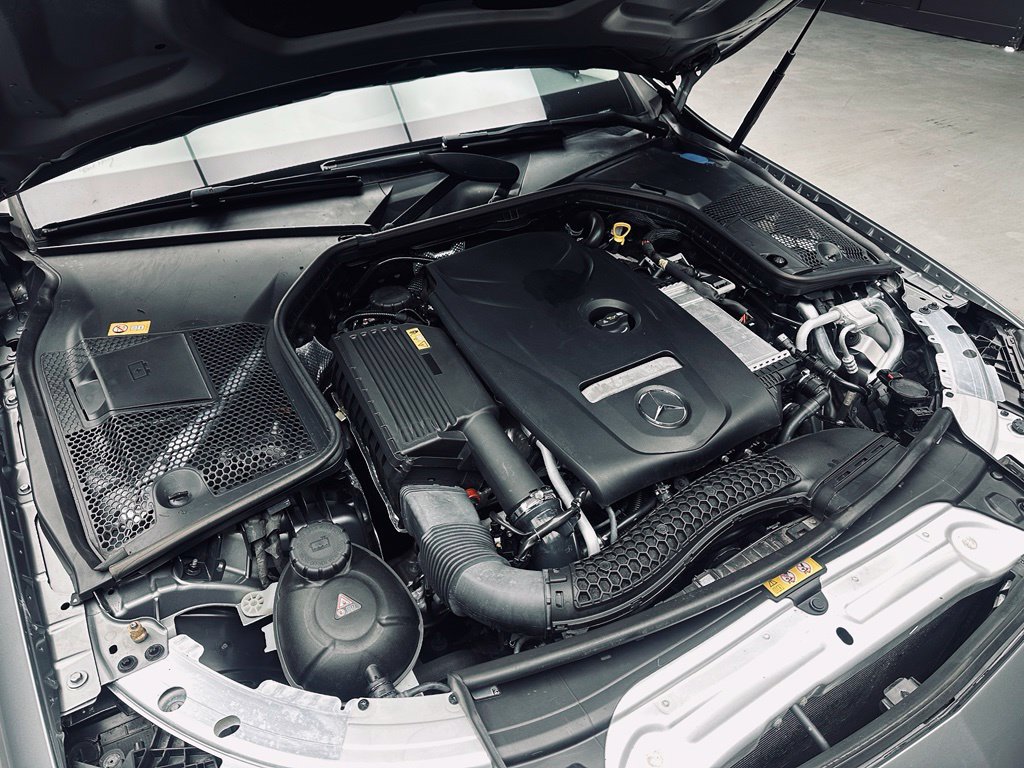Used 2016 Mercedes-Benz C 300 Sedan image 39