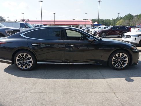 Used 2020 Lexus LS 500 w/ Accessory Package (Z2) image 22