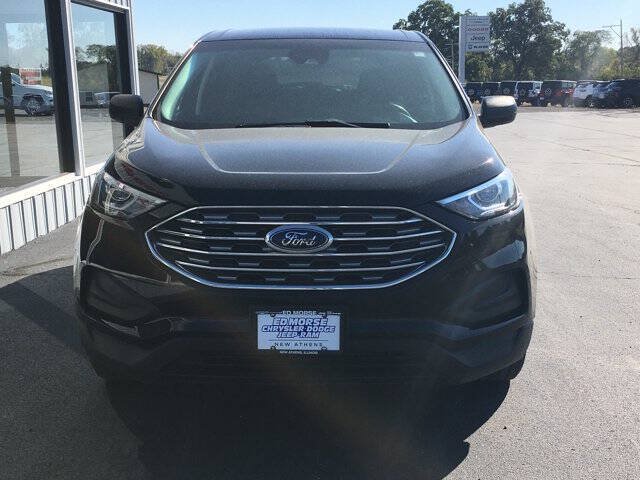 Used 2020 Ford Edge SE FWD image 4