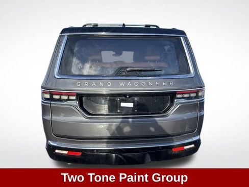 Used 2022 Jeep Grand Wagoneer Series III image 4