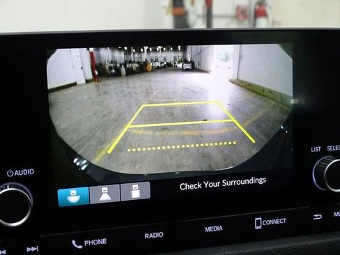 Used 2023 Honda Civic LX image 8