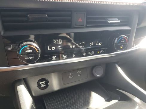 Certified 2025 Nissan Rogue Rock Creek image 23