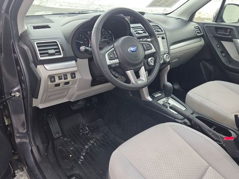 Used 2018 Subaru Forester 2.5i Premium image 19