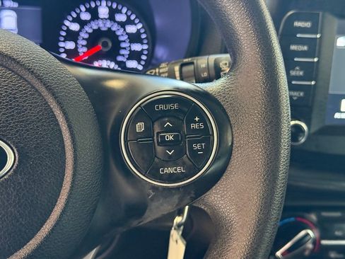 Used 2021 Kia Soul S image 23