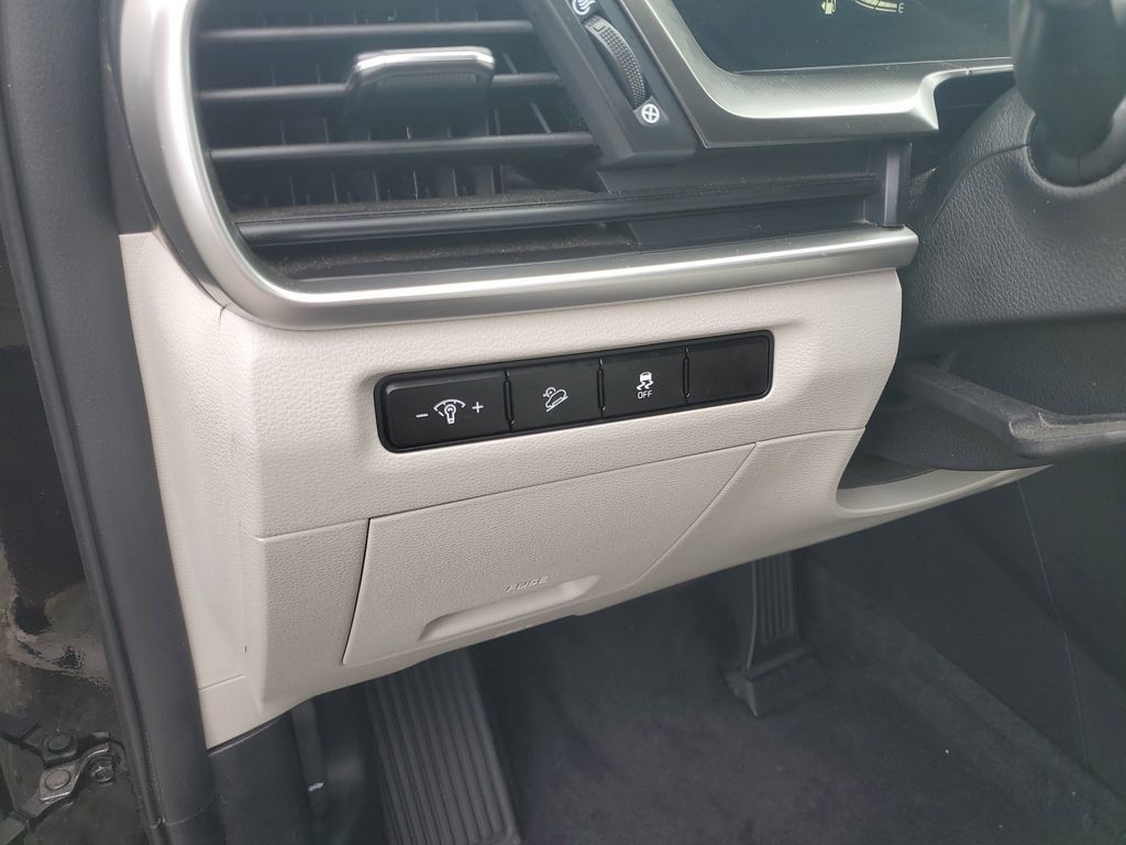 Used 2023 Kia Telluride S FWD image 10