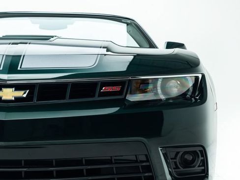 Used 2015 Chevrolet Camaro SS w/ Green Flash Special Edition RWD image 7