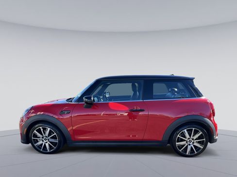 Used 2022 MINI Cooper S w/ Premium Package image 6