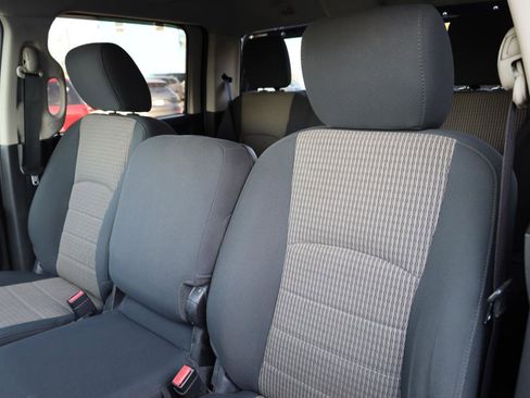 Used 2011 RAM 3500 ST w/ ST Popular Equipment Group image 5