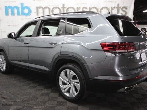Used 2022 Volkswagen Atlas SE image 3