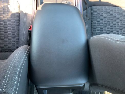 Used 2025 Ford Ranger XL AWD/4WD image 17