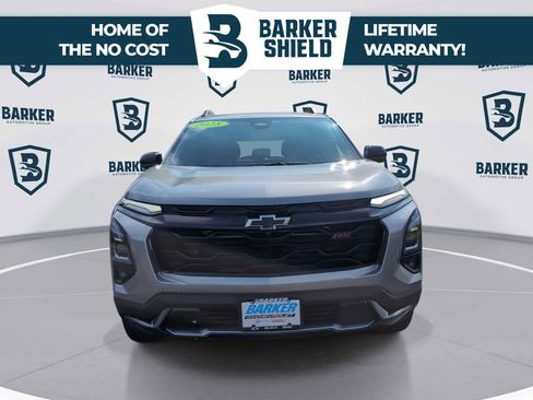 Used 2025 Chevrolet Equinox RS w/ Safety and Technology Package FWD image 4