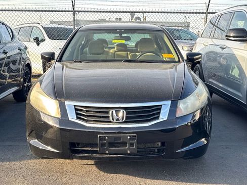 Used 2010 Honda Accord LX image 3
