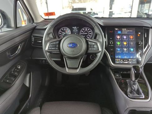 Used 2024 Subaru Outback Premium image 18