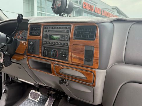 Used 1999 Ford F350 4x4 Crew Cab DRW Super Duty image 40