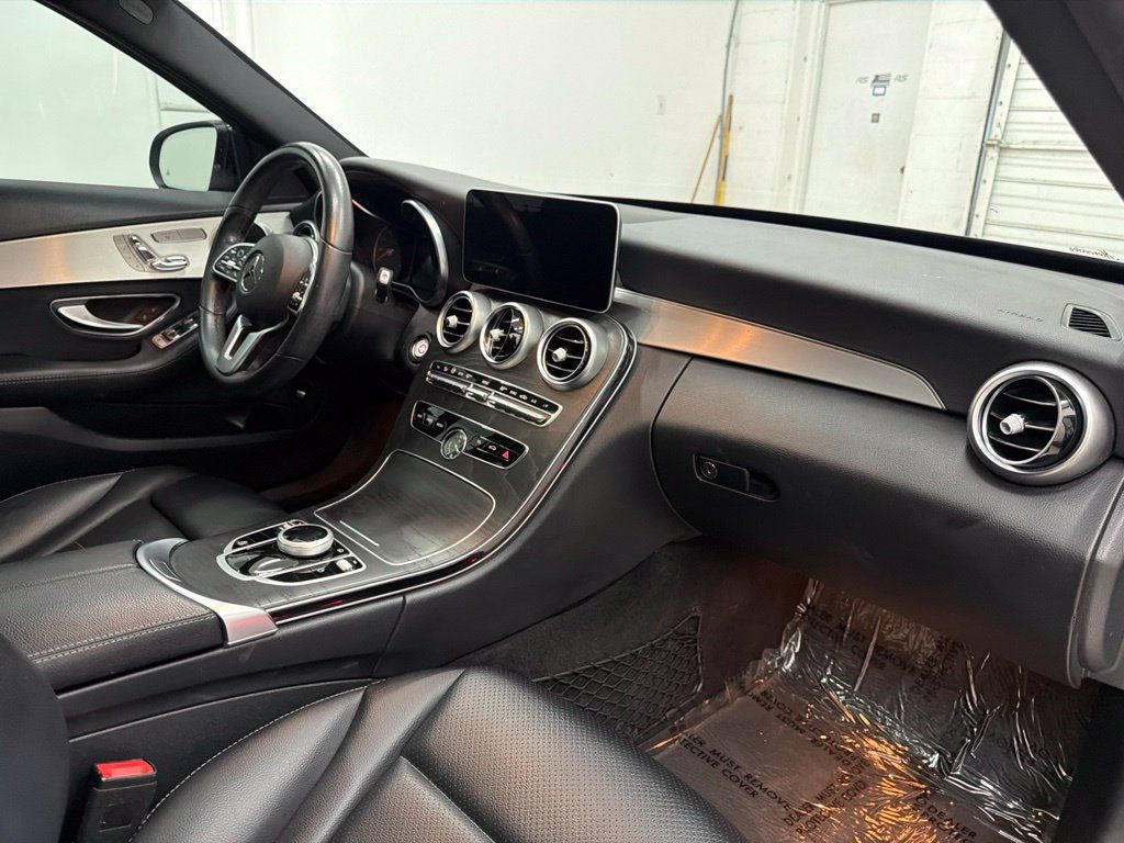 Certified 2019 Mercedes-Benz C 300 Sedan image 30