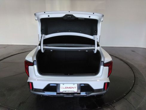 Used 2025 Kia K4 GT-Line w/ GT-Line Premium Package image 9