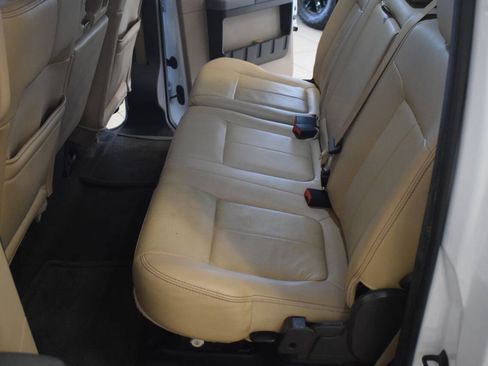 Used 2011 Ford F250 Lariat w/ Lariat Interior Pkg RWD image 60