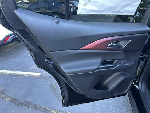 New 2025 Chevrolet Equinox EV RS image 20