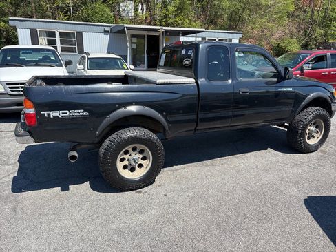 Used 2002 Toyota Tacoma 4x4 Xtracab V6 image 7