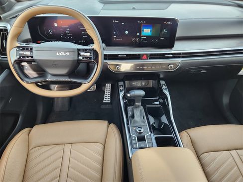 New 2026 Kia Sorento SX Prestige w/ Olive Brown Leather Package image 11