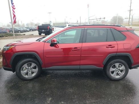 Used 2024 Toyota RAV4 XLE w/ Convenience Package image 1