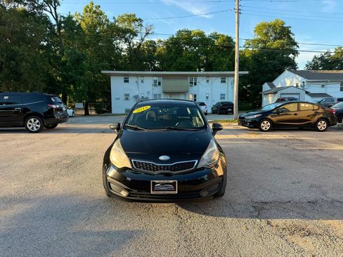 Used 2013 Kia Rio EX FWD image 2