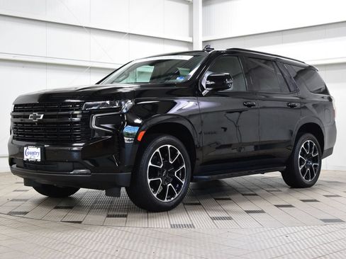 Used 2024 Chevrolet Tahoe RST w/ Luxury Package AWD/4WD image 3