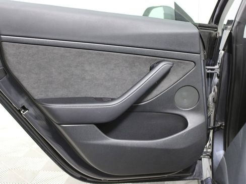 Used 2023 Tesla Model 3 Performance image 22