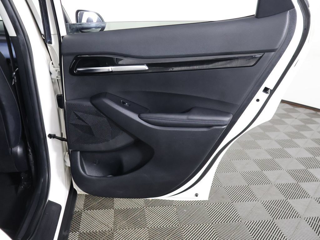 Used 2022 Kia Seltos S AWD/4WD image 24
