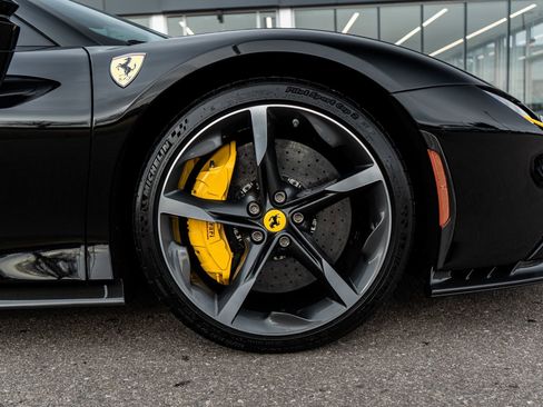 Used 2021 Ferrari SF90 Stradale image 15