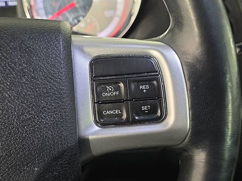 Used 2019 Dodge Grand Caravan GT FWD image 29
